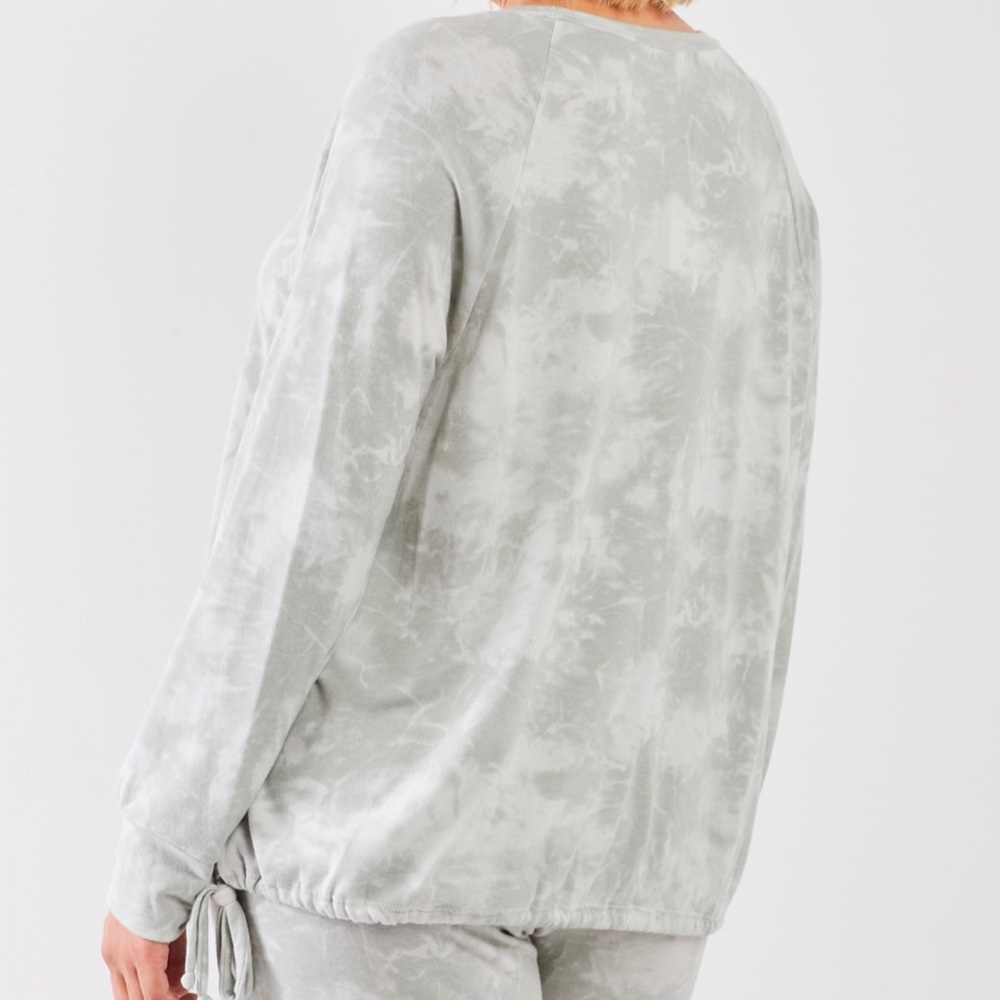 SOLD 🩶 Gilli Sage Tie Dye Matching Top & Joggers Set - Picture 10 of 10